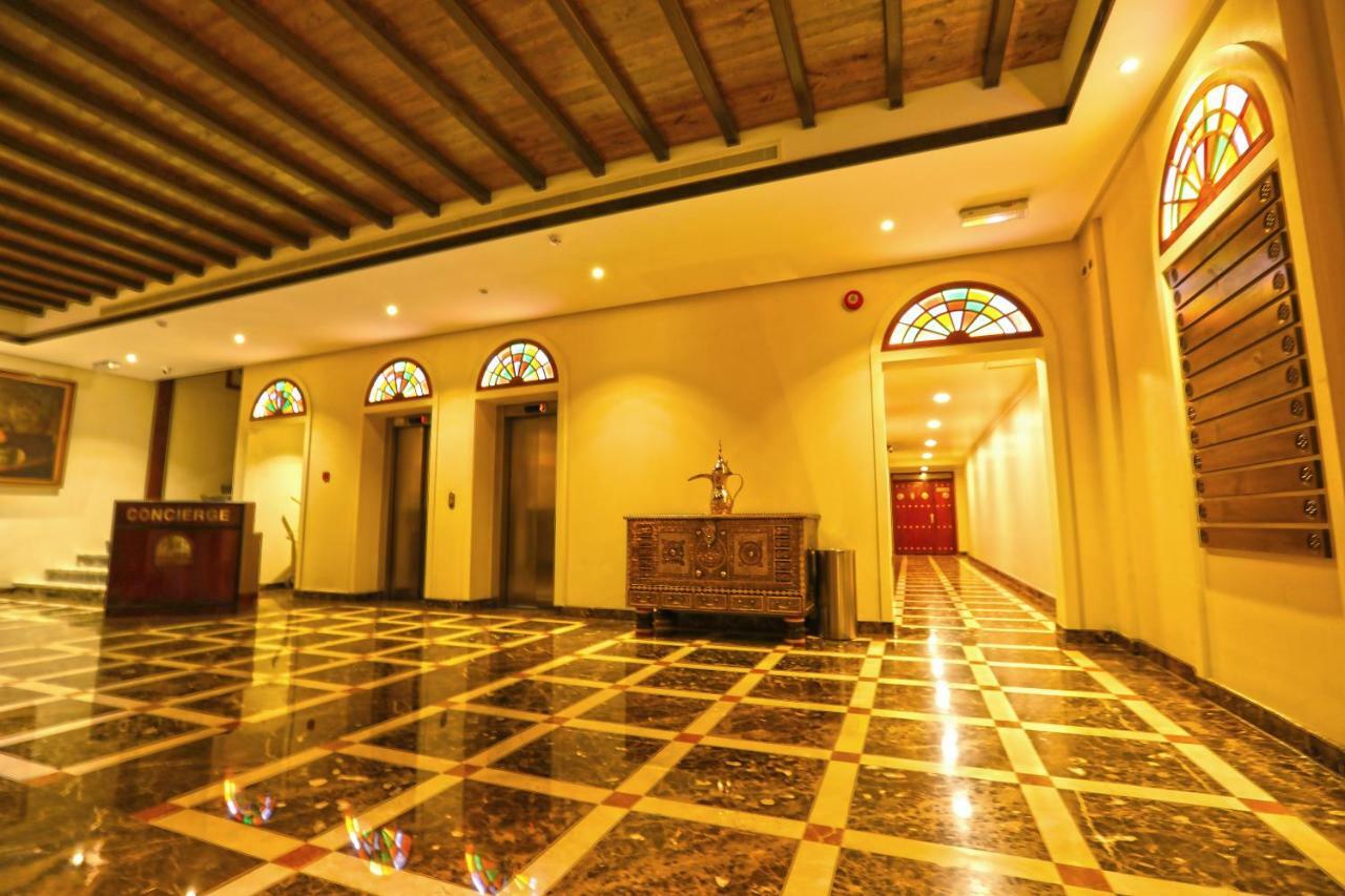 Delmon International Hotel Al-Manamah Bagian luar foto