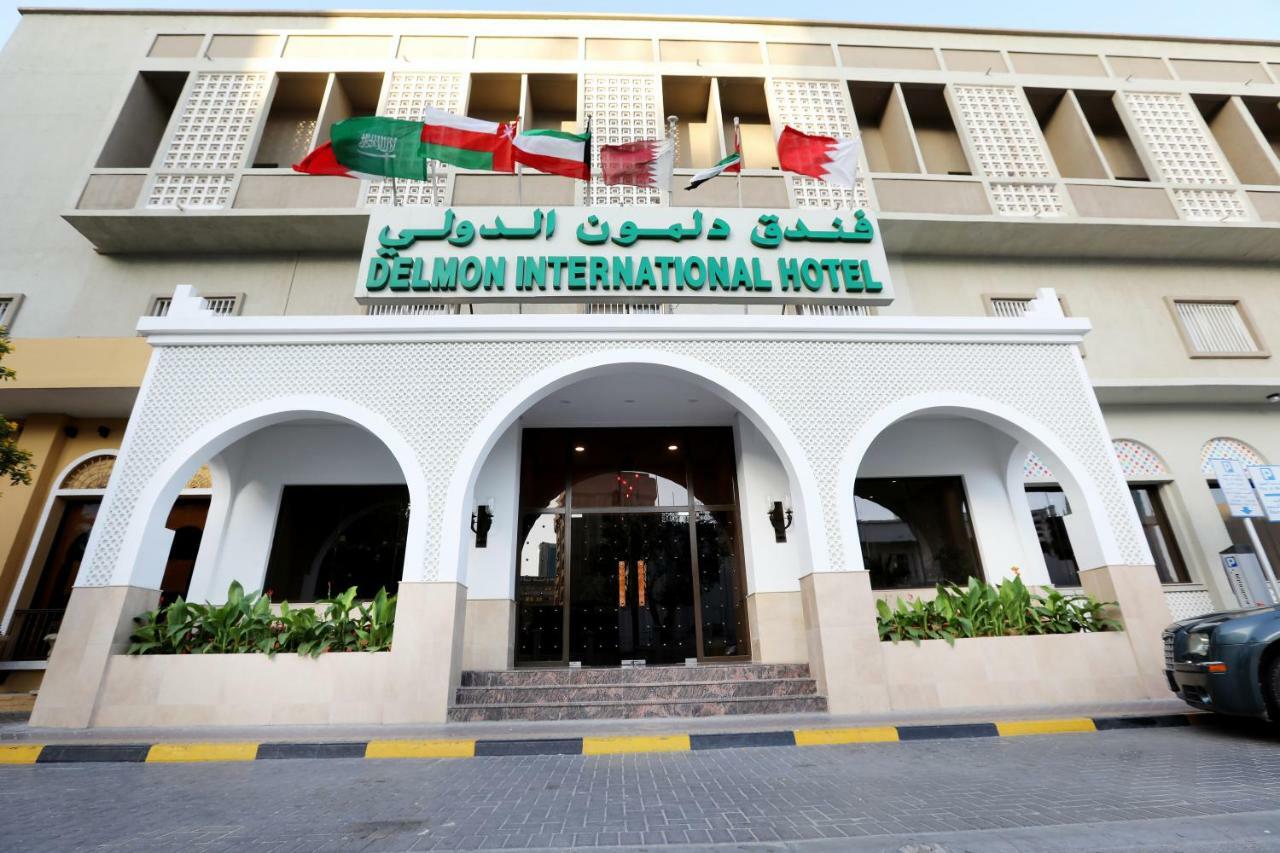 Delmon International Hotel Al-Manamah Bagian luar foto